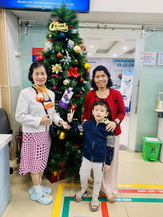 mo-duc-thuy-tinh-the-phaco-–-hanh-trinh-tim-lai-anh-sang-o-tuoi-75